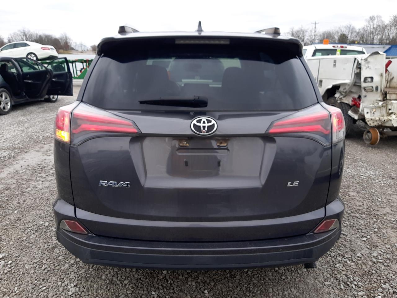 2016 TOYOTA RAV4 LE - Image 6