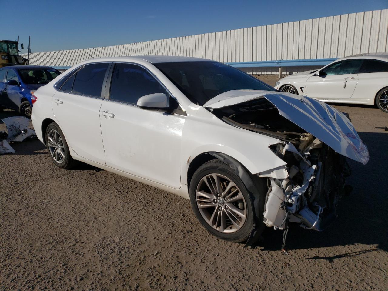 2016 TOYOTA CAMRY LE - Image 4