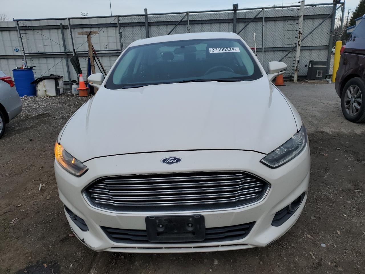 2014 FORD FUSION SE - Image 5