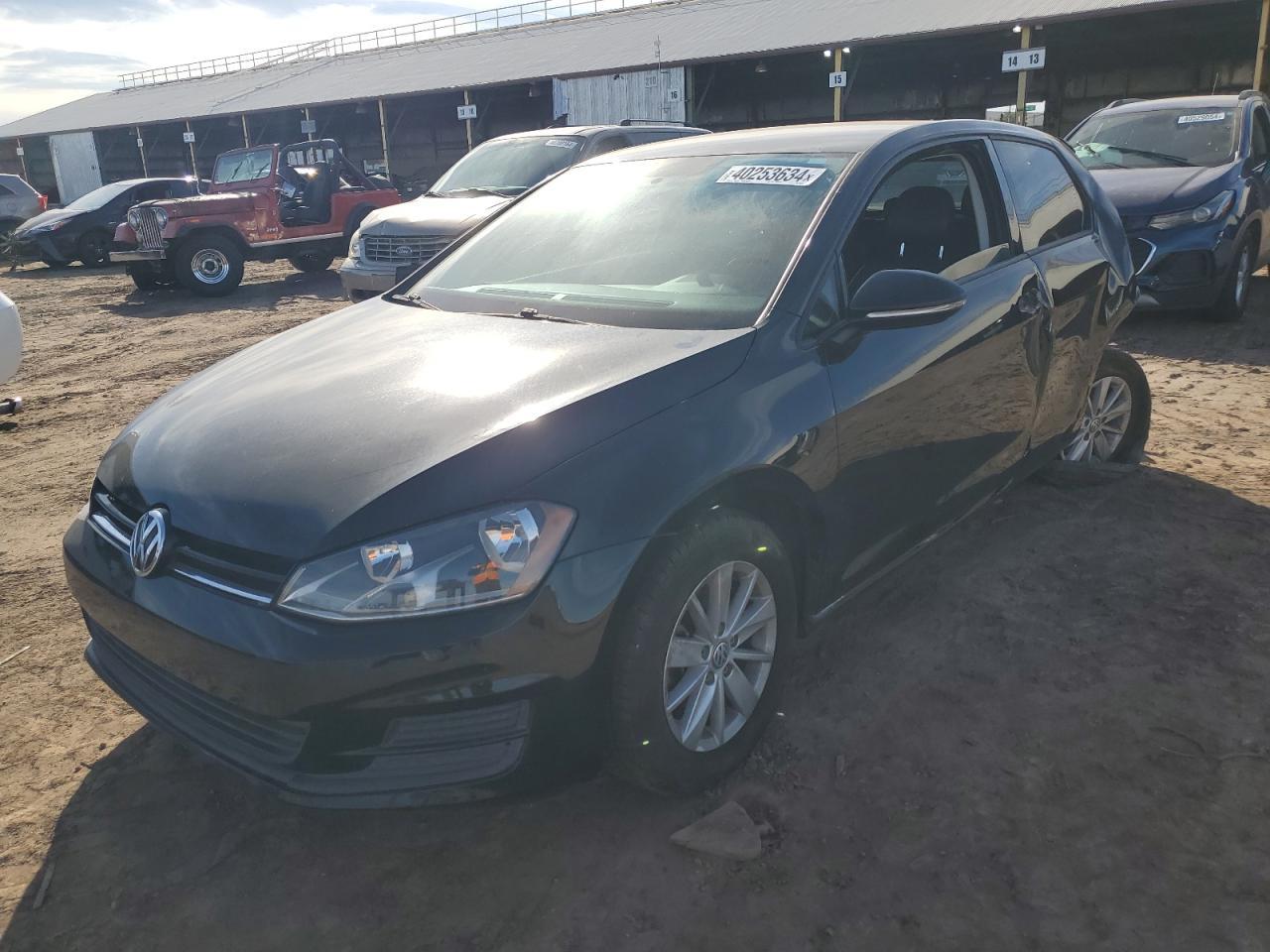 2015 VOLKSWAGEN GOLF