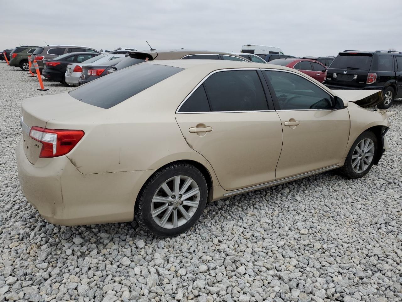 2012 TOYOTA CAMRY BASE - Image 3