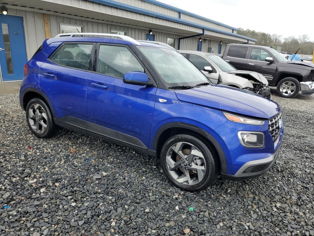 2023 HYUNDAI VENUE SEL - Фото 4