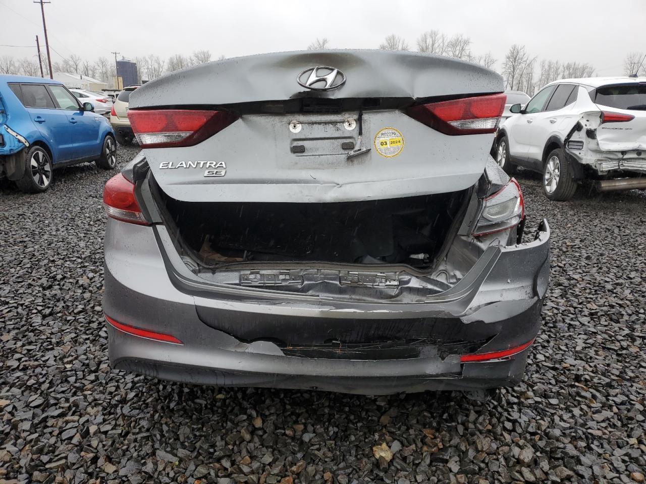 2017 HYUNDAI ELANTRA SE - Image 6