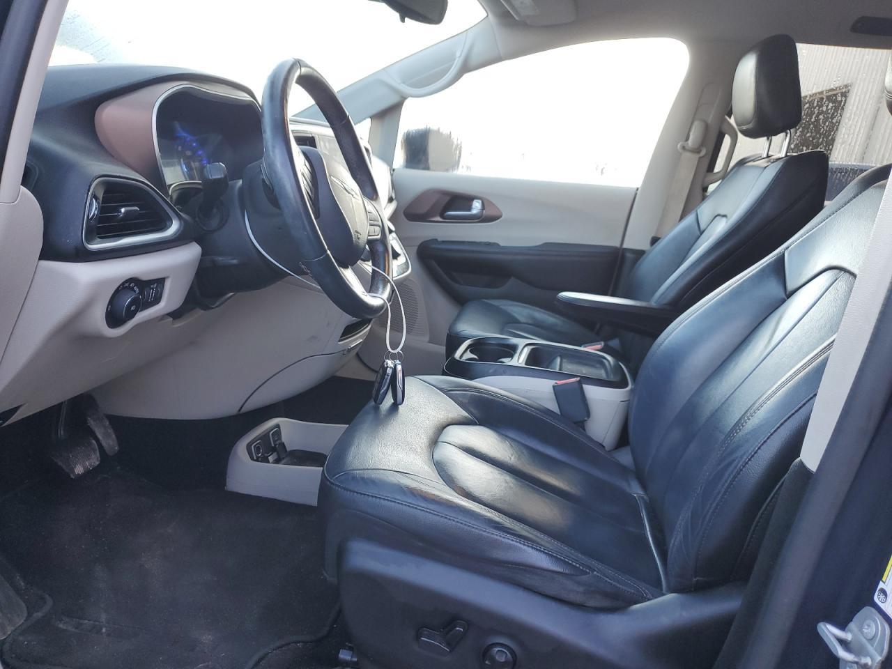 2017 CHRYSLER PACIFICA T - Image 7