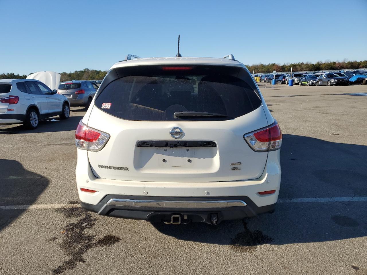 2013 NISSAN PATHFINDER - Фото 6