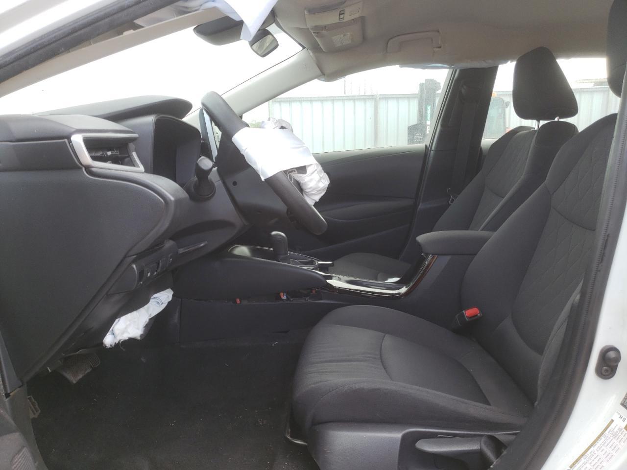 2020 TOYOTA COROLLA LE - Фото 7