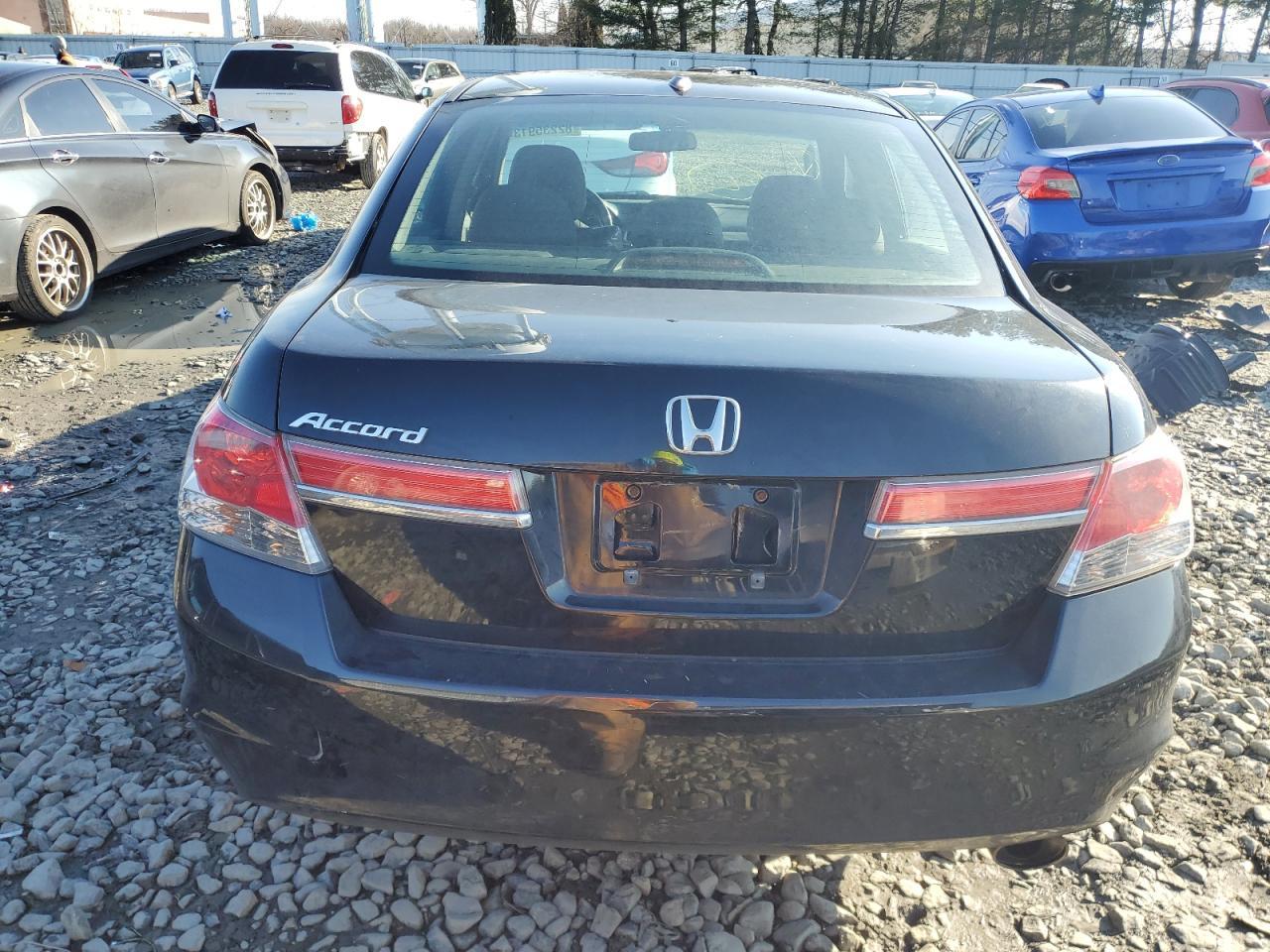 2012 HONDA ACCORD EXL - Image 6
