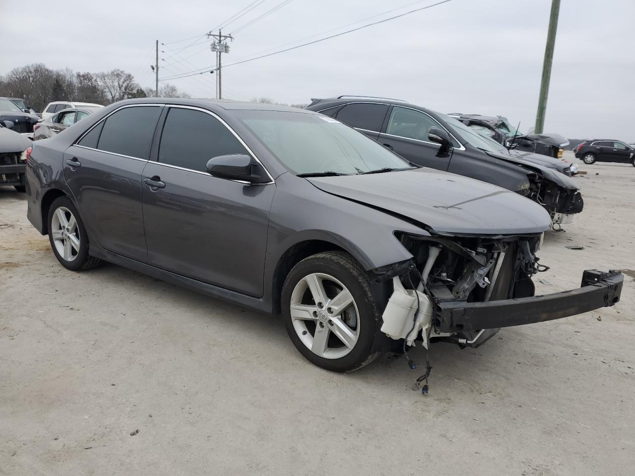 2014 TOYOTA CAMRY L - Фото 4