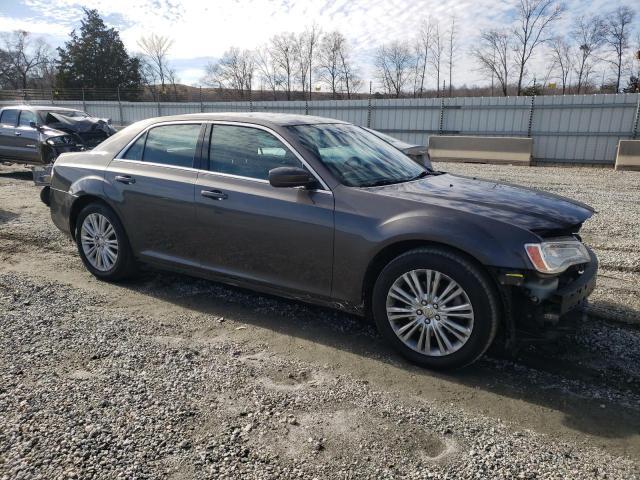 2014 Chrysler 300 - Image 4
