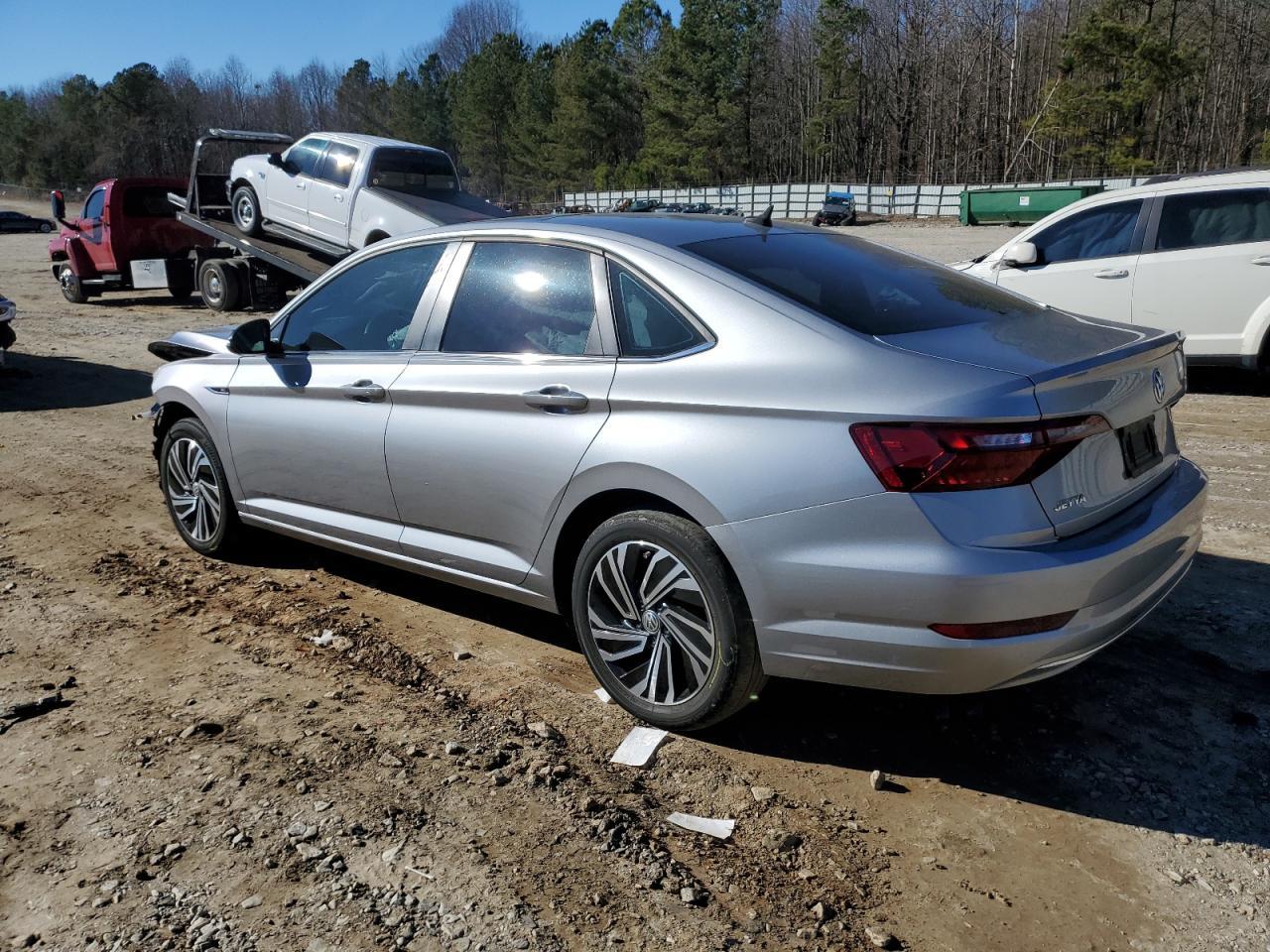 2020 VOLKSWAGEN JETTA SEL - Image 2