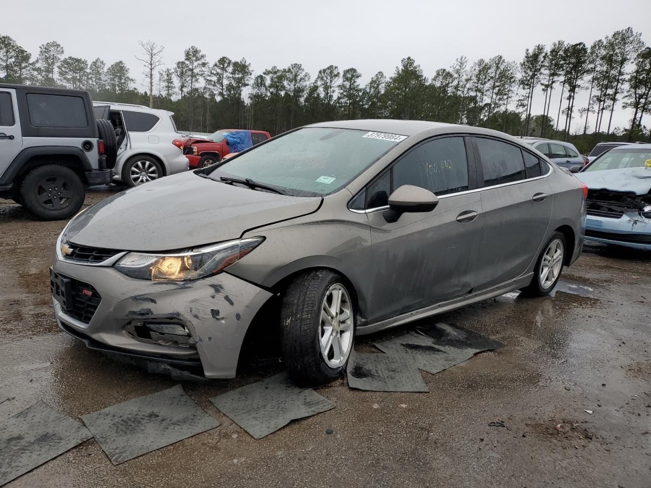 2017 CHEVROLET CRUZE LT