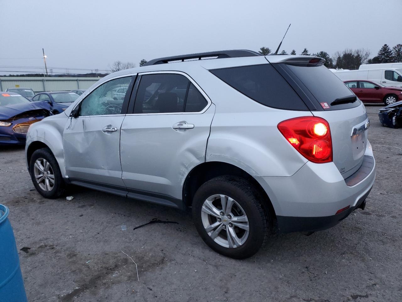 2011 CHEVROLET EQUINOX LT - Фото 2