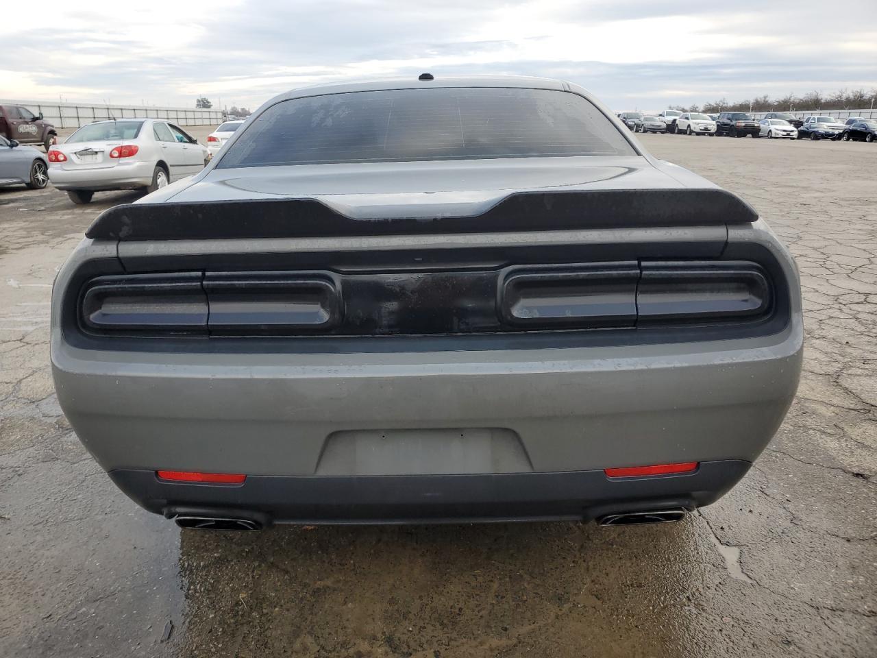 2017 DODGE CHALLENGER - Image 6