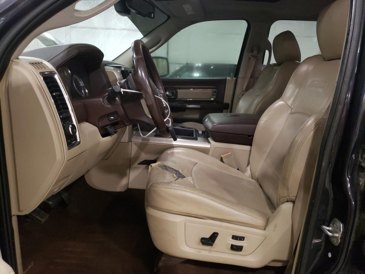2015 RAM 1500 LARAM - Фото 7