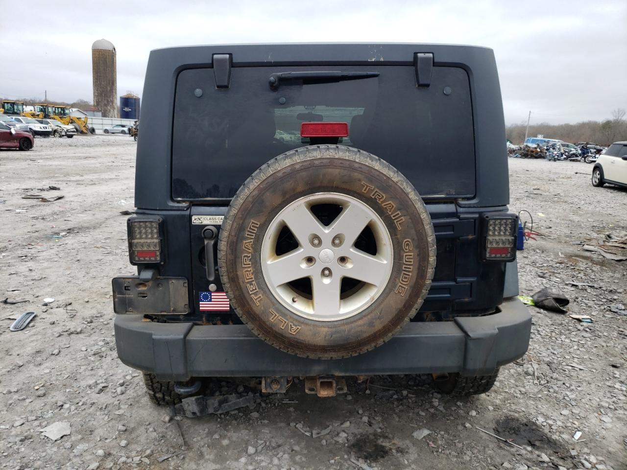 2012 JEEP WRANGLER U - Image 6