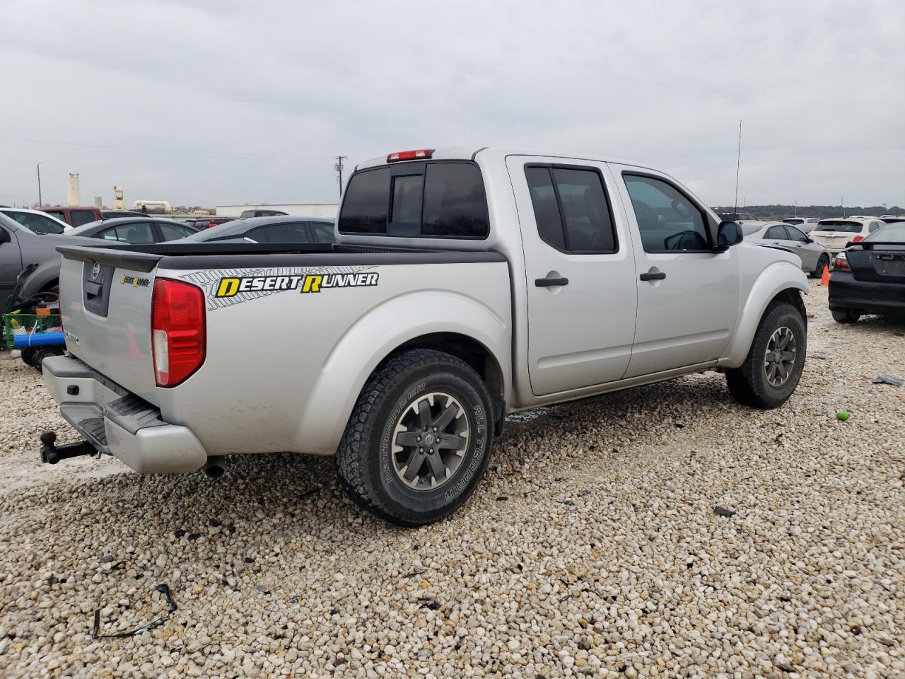2016 NISSAN FRONTIER S - Image 3