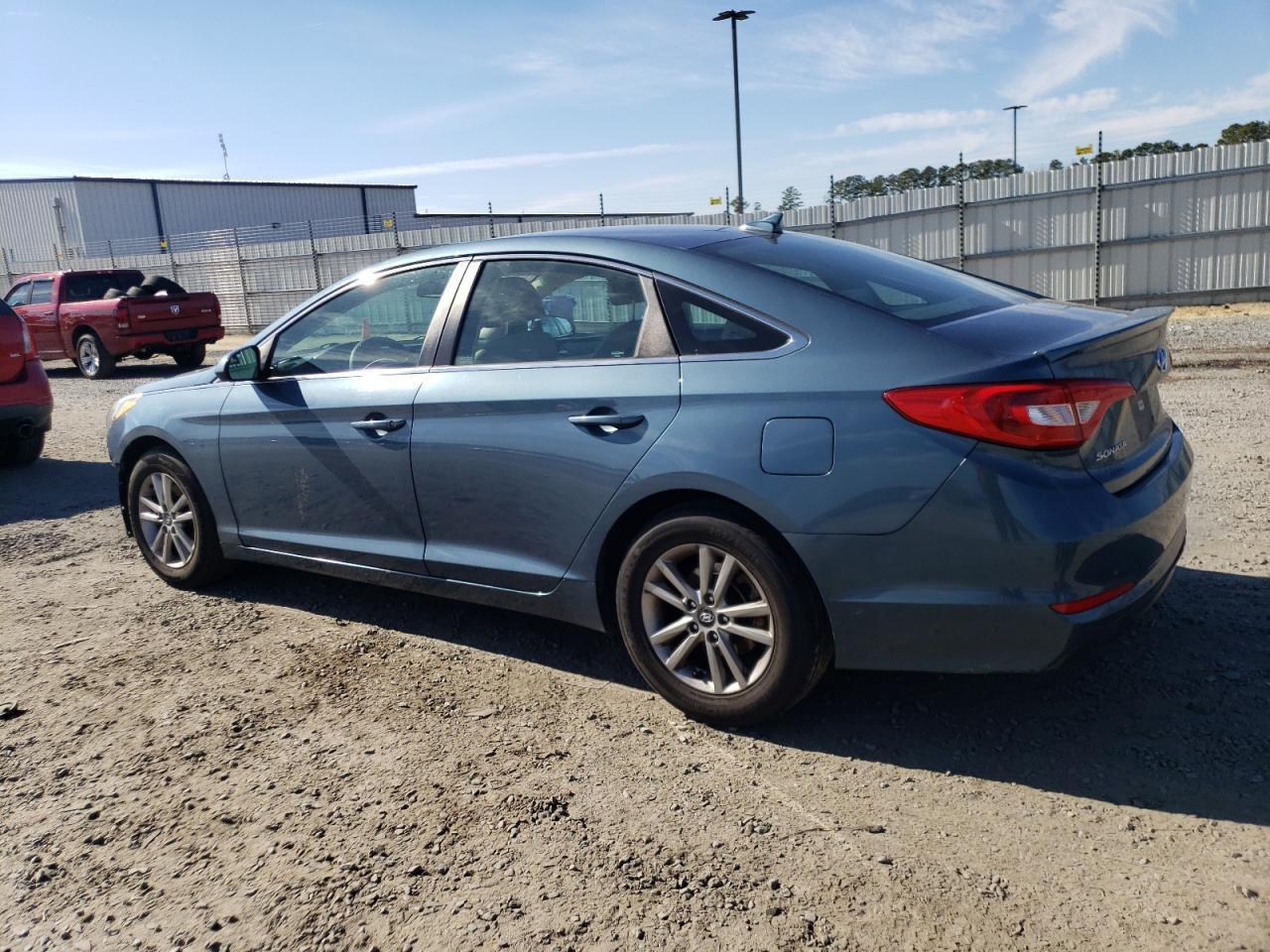 2017 HYUNDAI SONATA SE - Фото 2