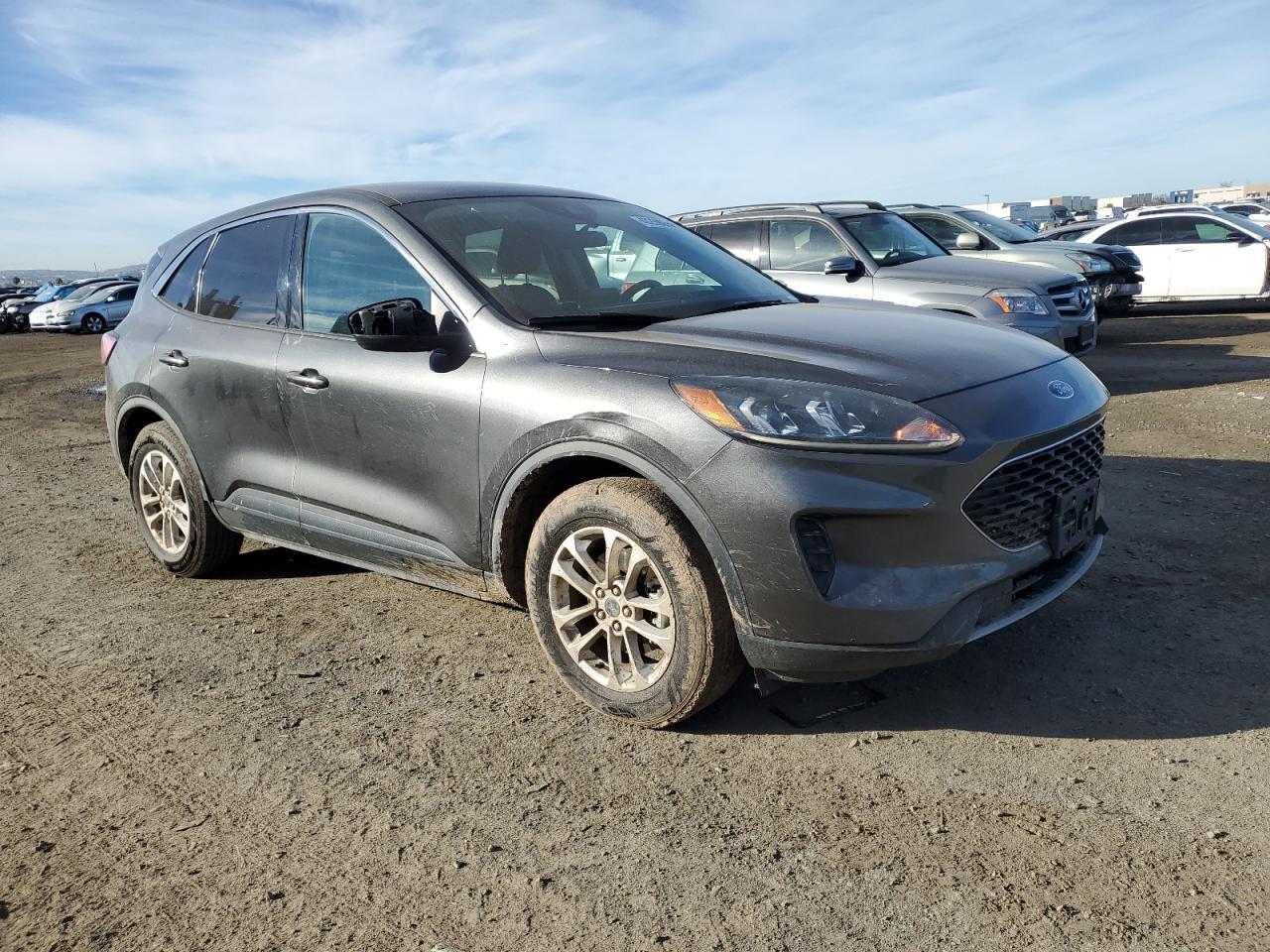 2020 FORD ESCAPE SE - Image 4