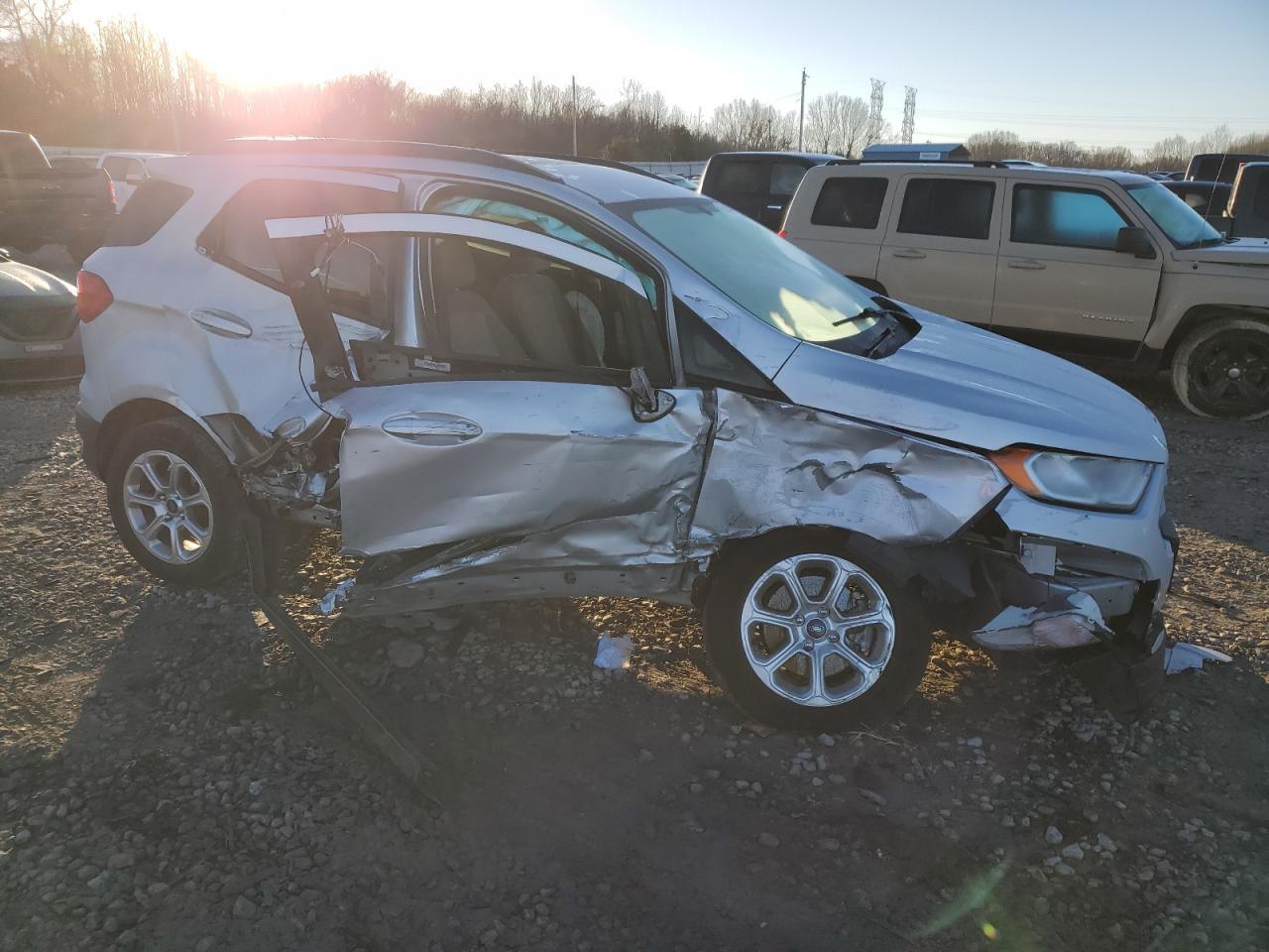 2018 FORD ECOSPORT S - Фото 4