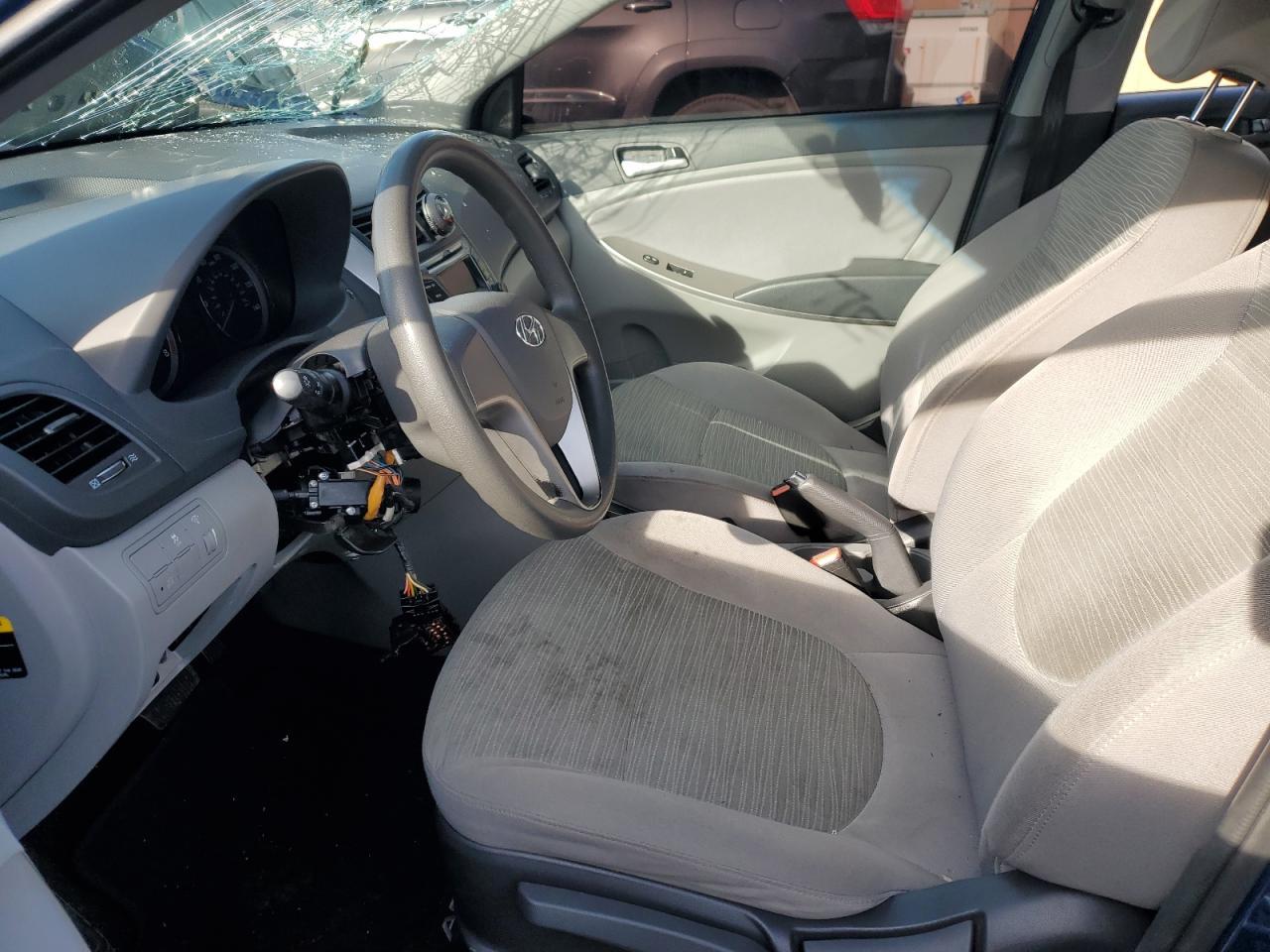 2016 HYUNDAI ACCENT SE - Фото 7
