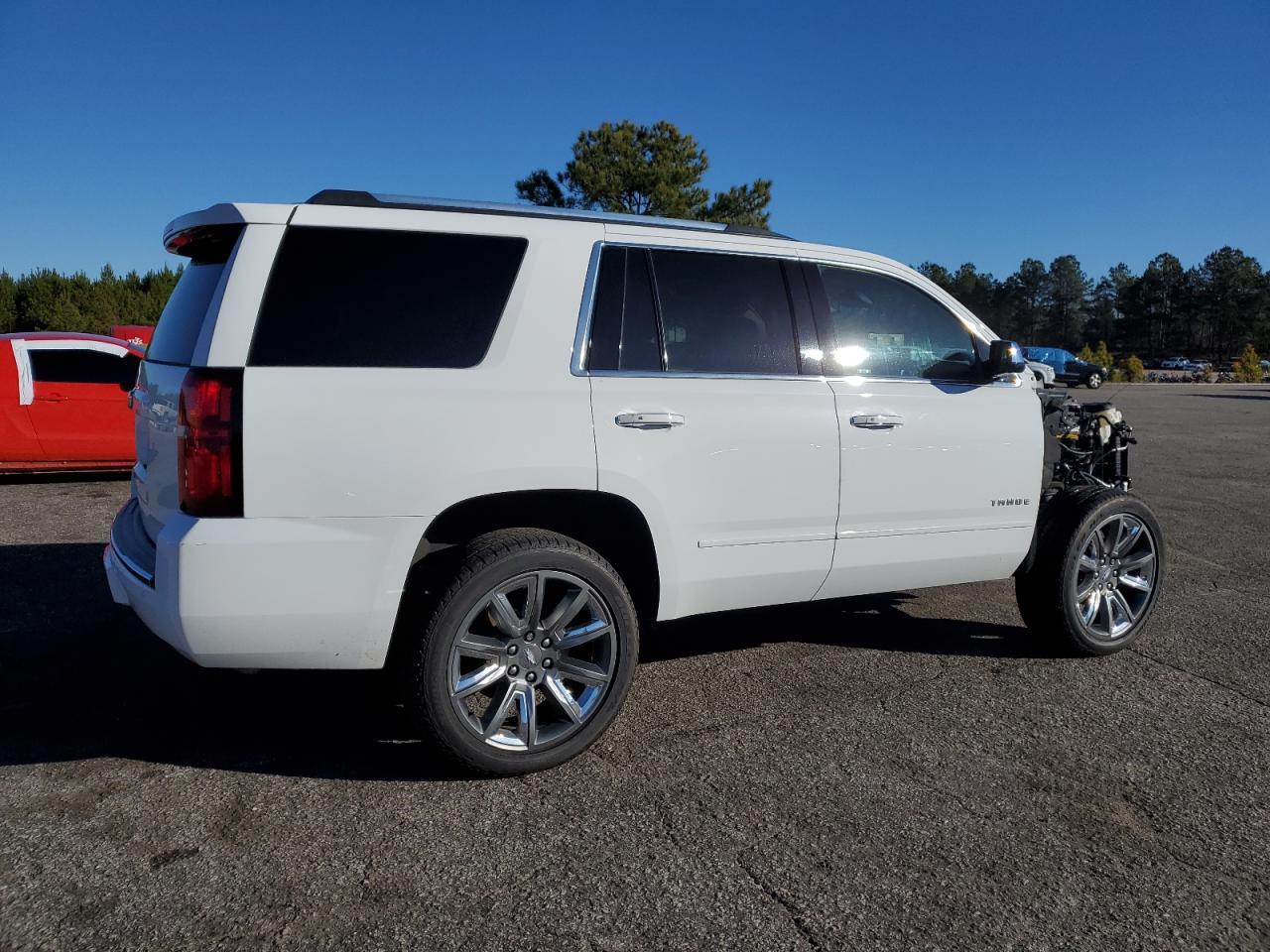 2019 CHEVROLET TAHOE C150 - Фото 3