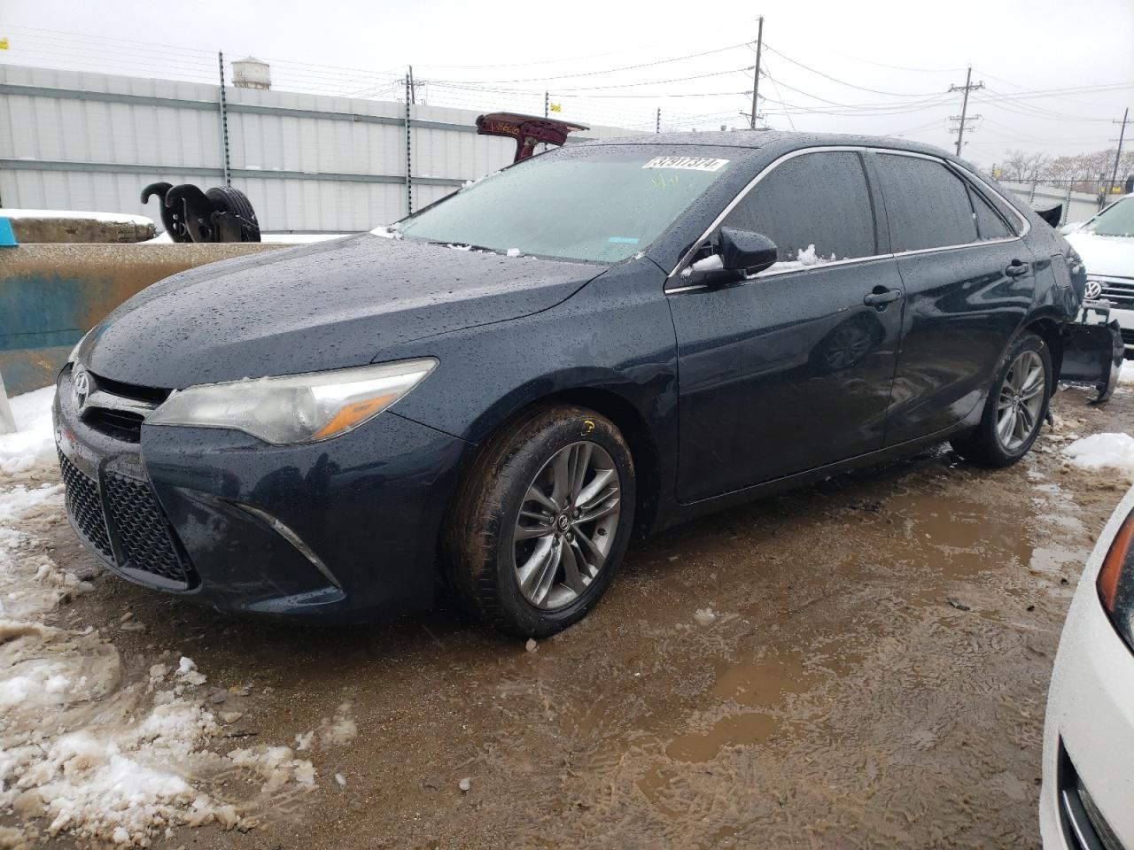 2016 TOYOTA CAMRY LE