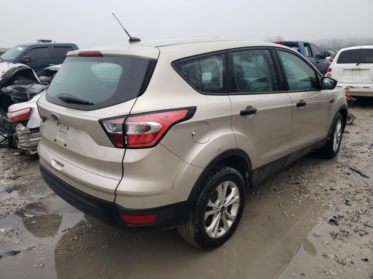 2017 FORD ESCAPE S - Image 3
