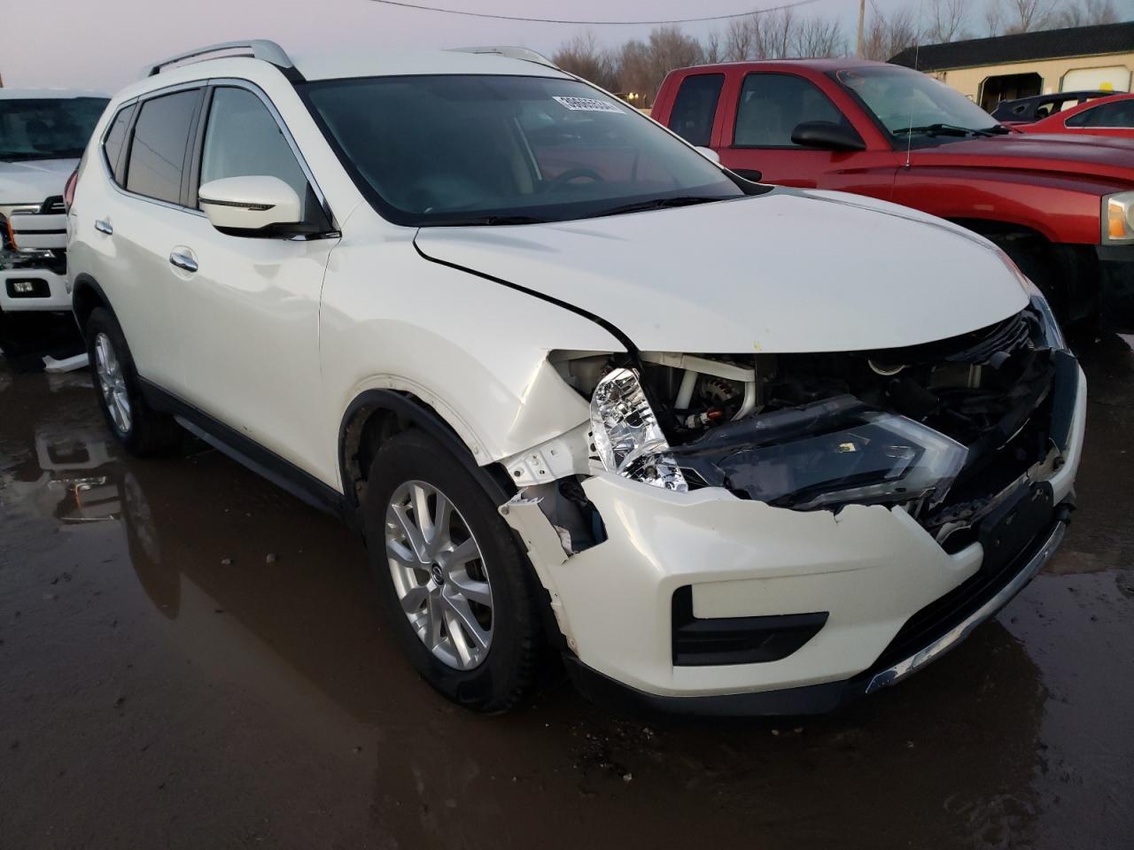2018 NISSAN ROGUE S - Фото 4