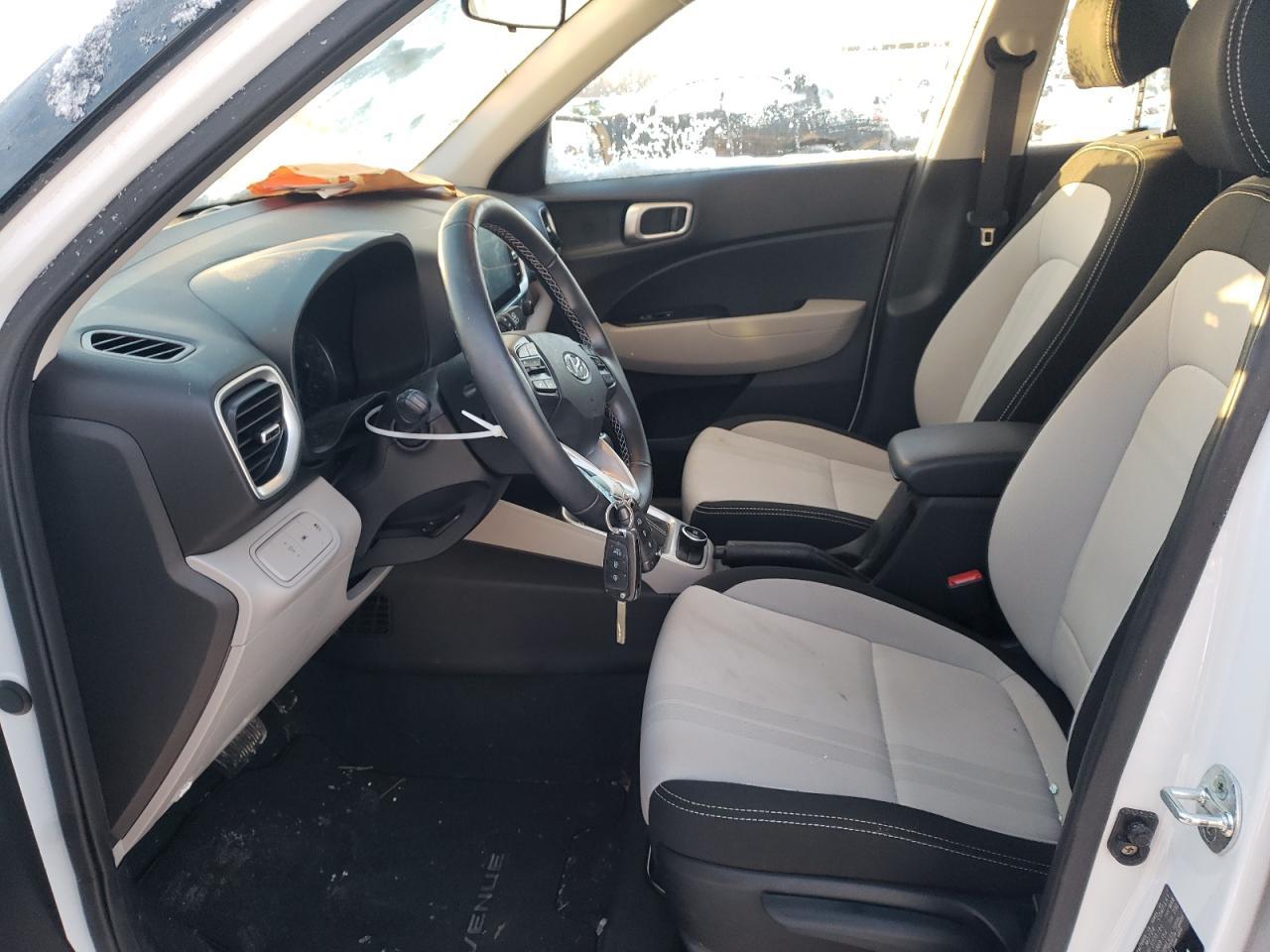2022 HYUNDAI VENUE SEL - Фото 7