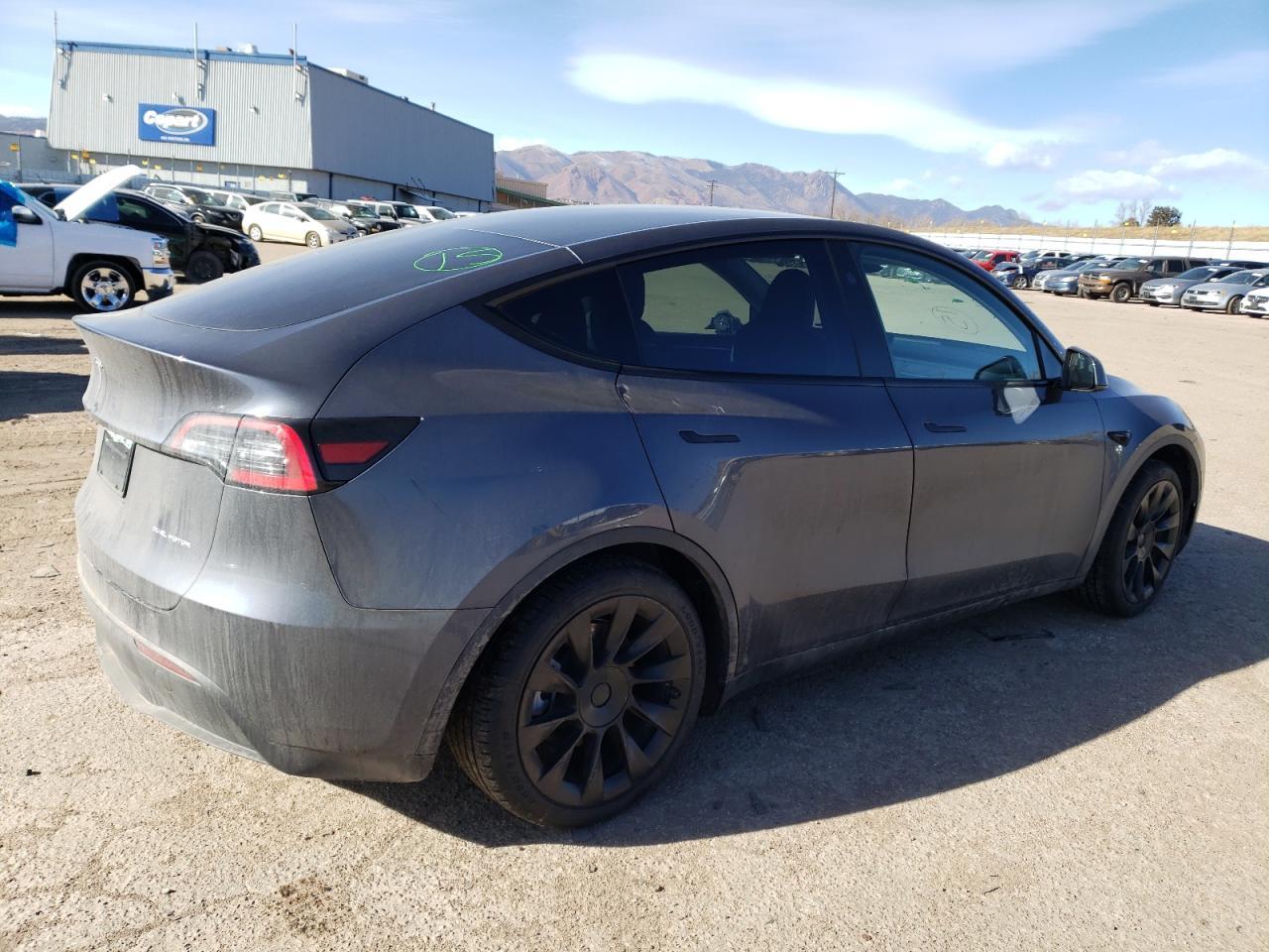 2023 TESLA MODEL Y - Фото 3