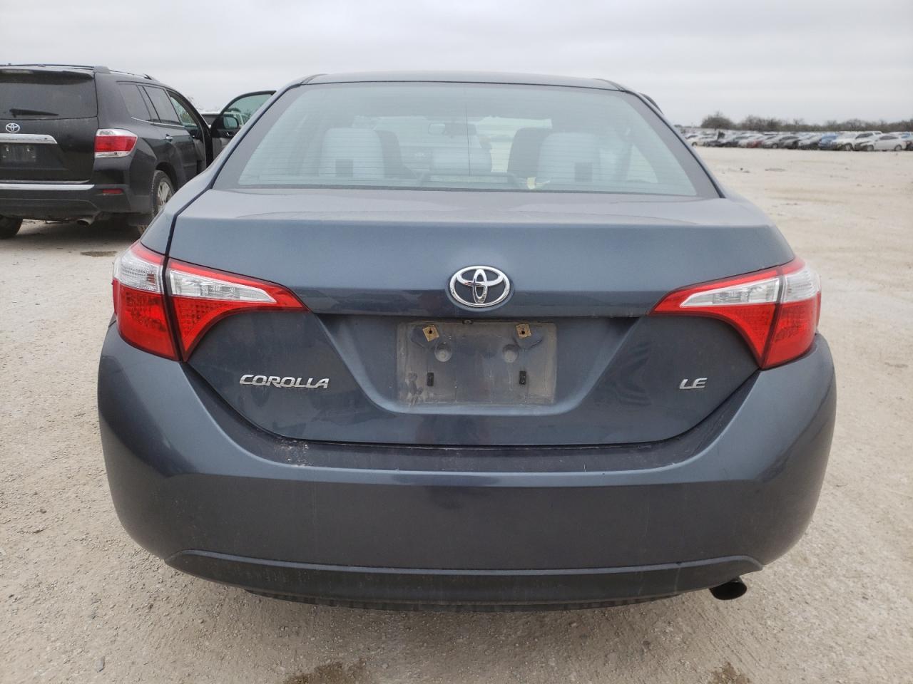 2015 TOYOTA COROLLA L - Фото 6