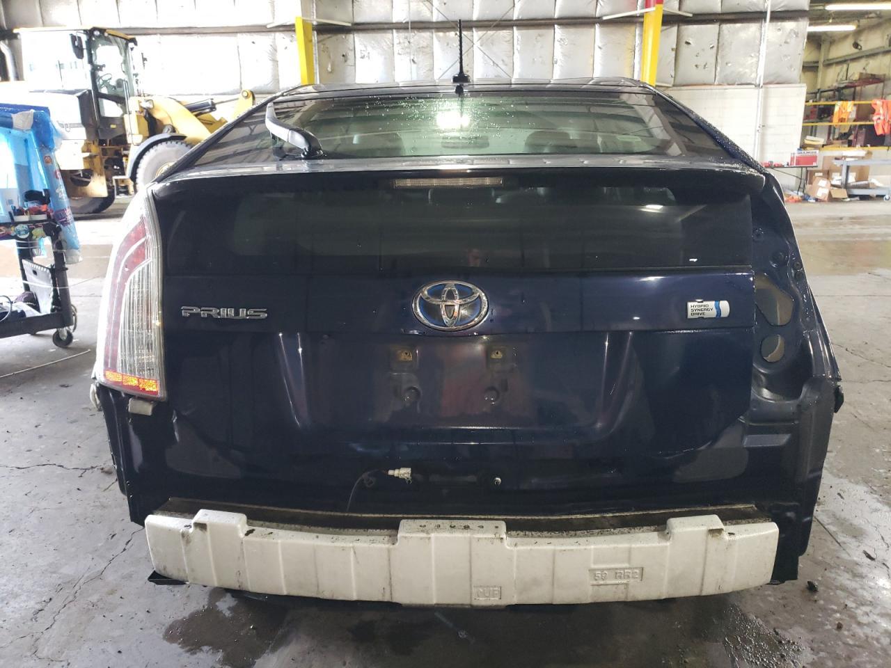 2013 TOYOTA PRIUS C FO - Image 6