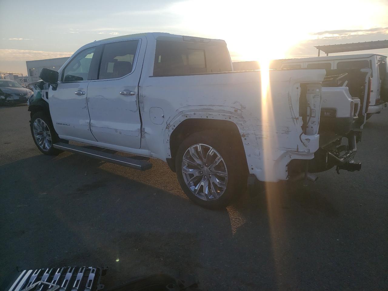 2023 GMC SIERRA K15 - Image 2