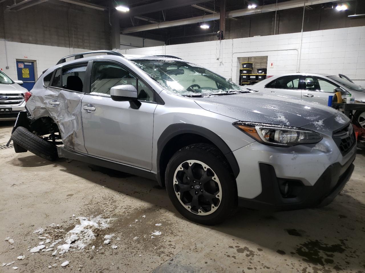 2021 SUBARU CROSSTREK - Фото 4