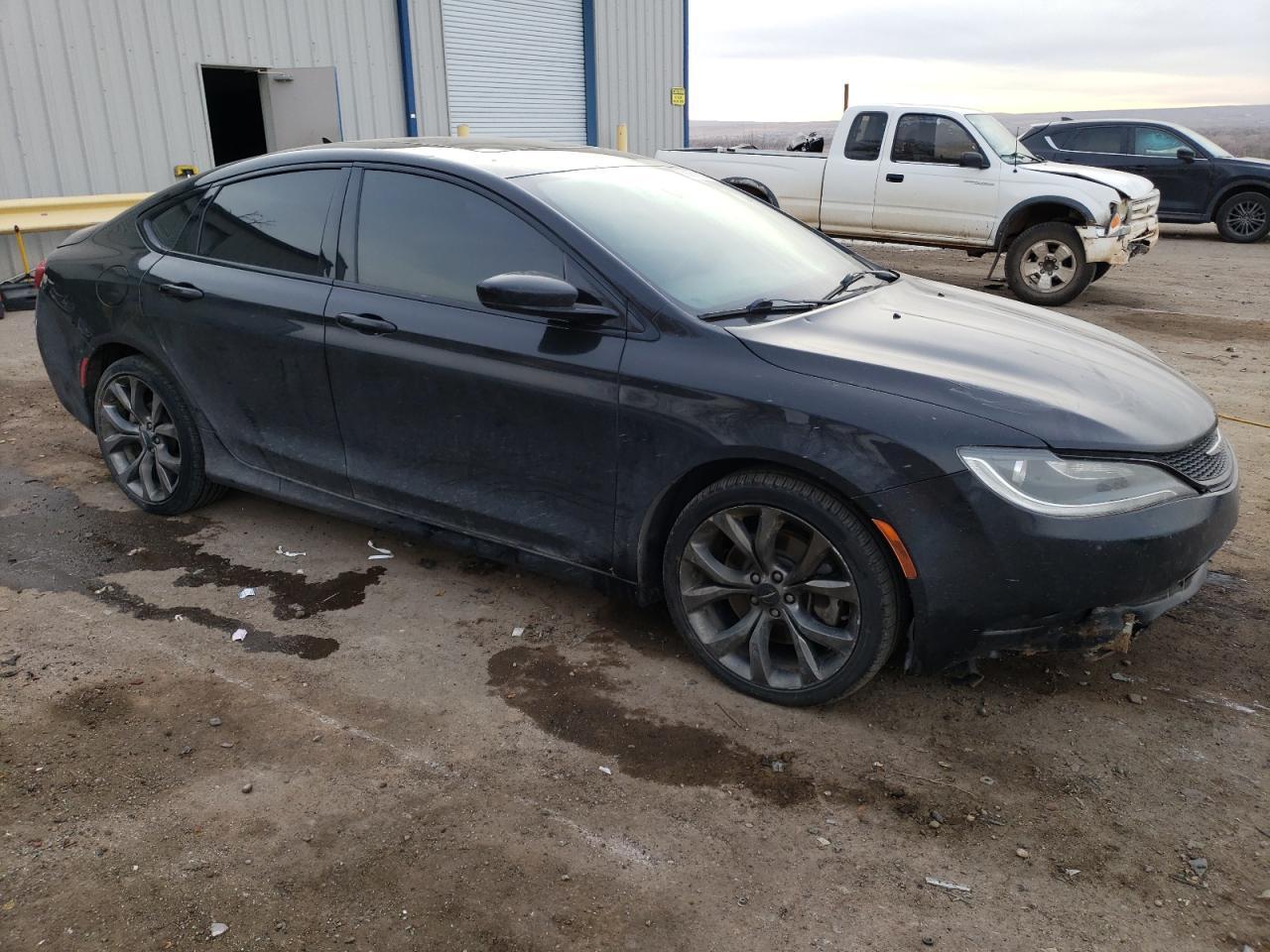 2015 CHRYSLER 200 S - Фото 4
