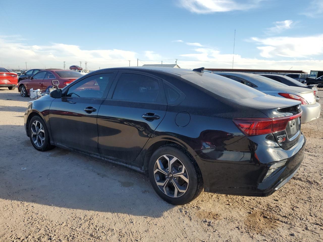 2021 KIA FORTE FE - Image 2