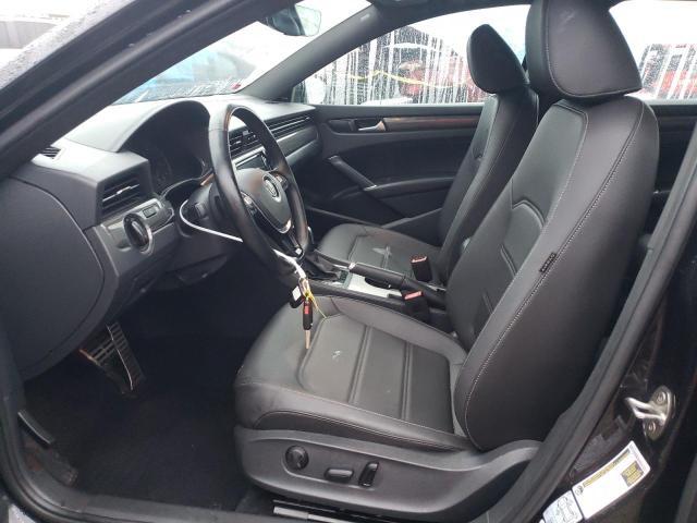 2022 Volkswagen Passat R-Line - Image 7