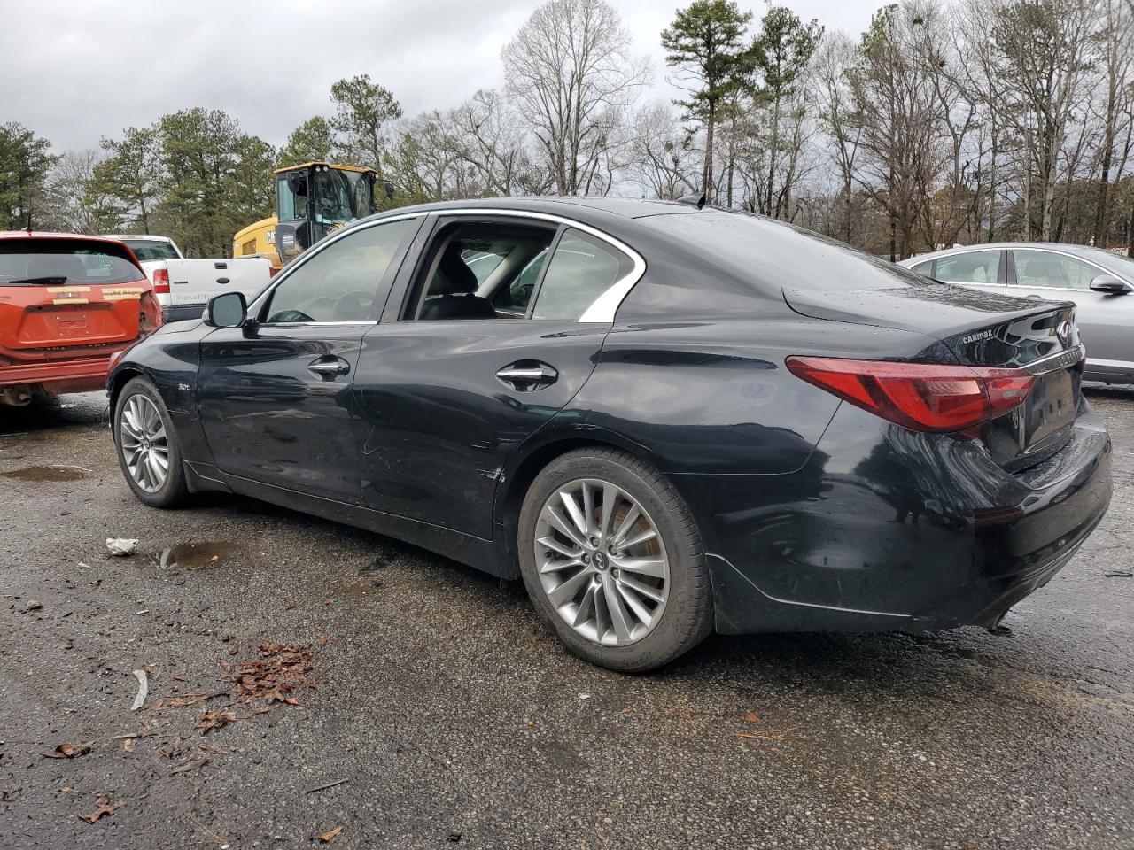 2018 INFINITI Q50 LUXE - Фото 2