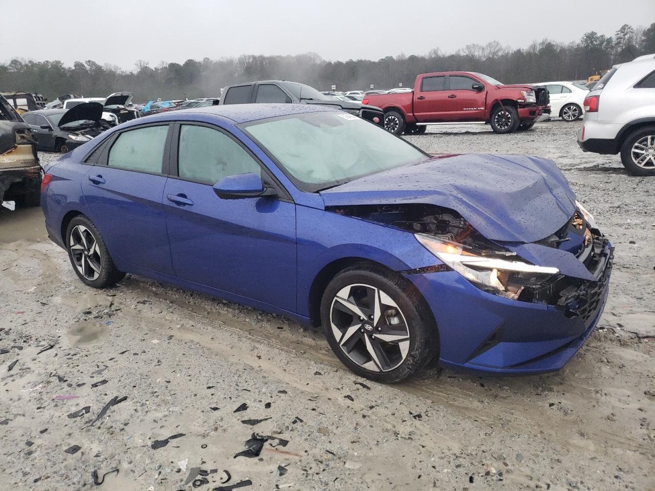 2023 HYUNDAI ELANTRA SE - Фото 4