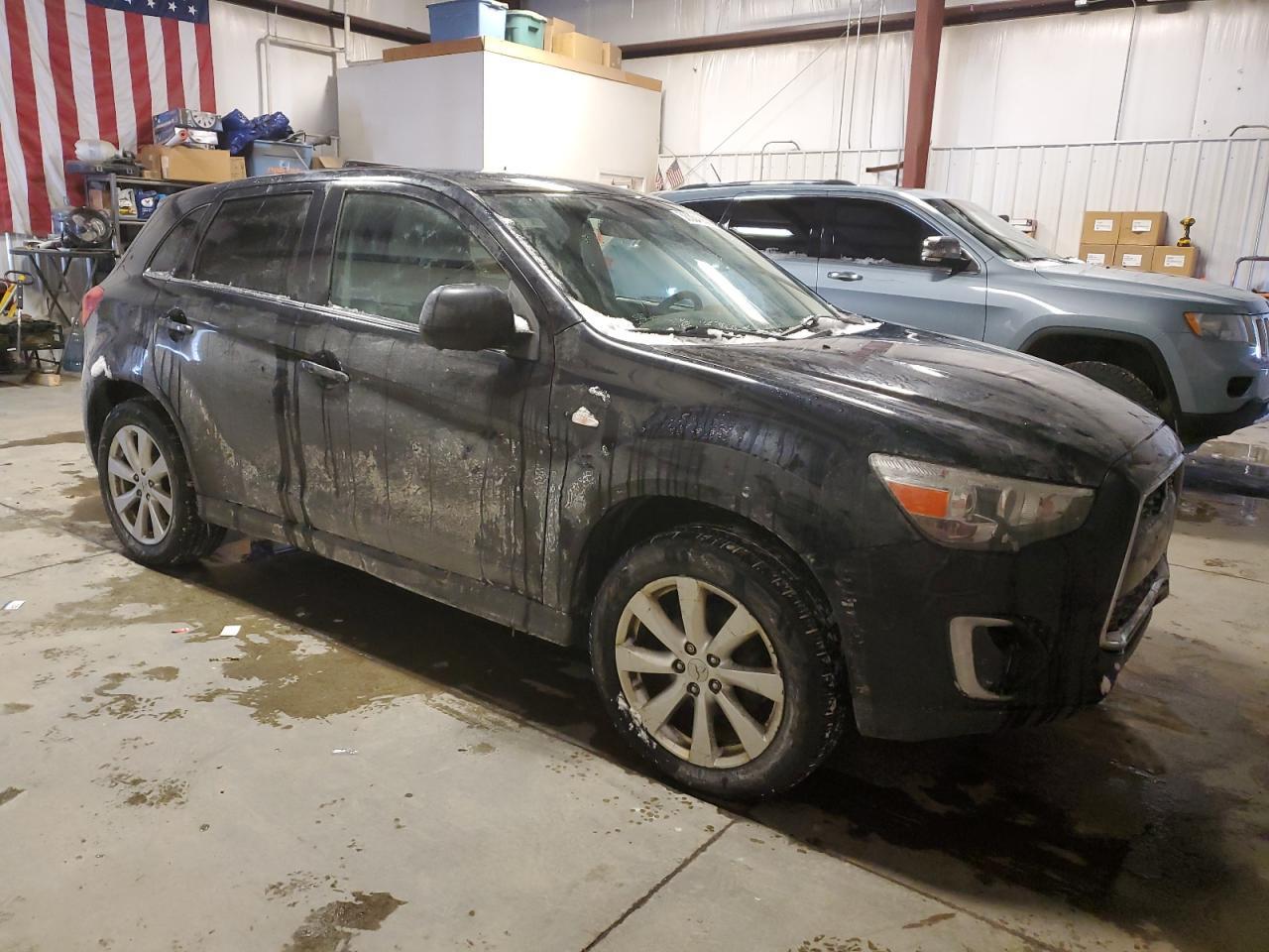 2015 MITSUBISHI OUTLANDER - Фото 4