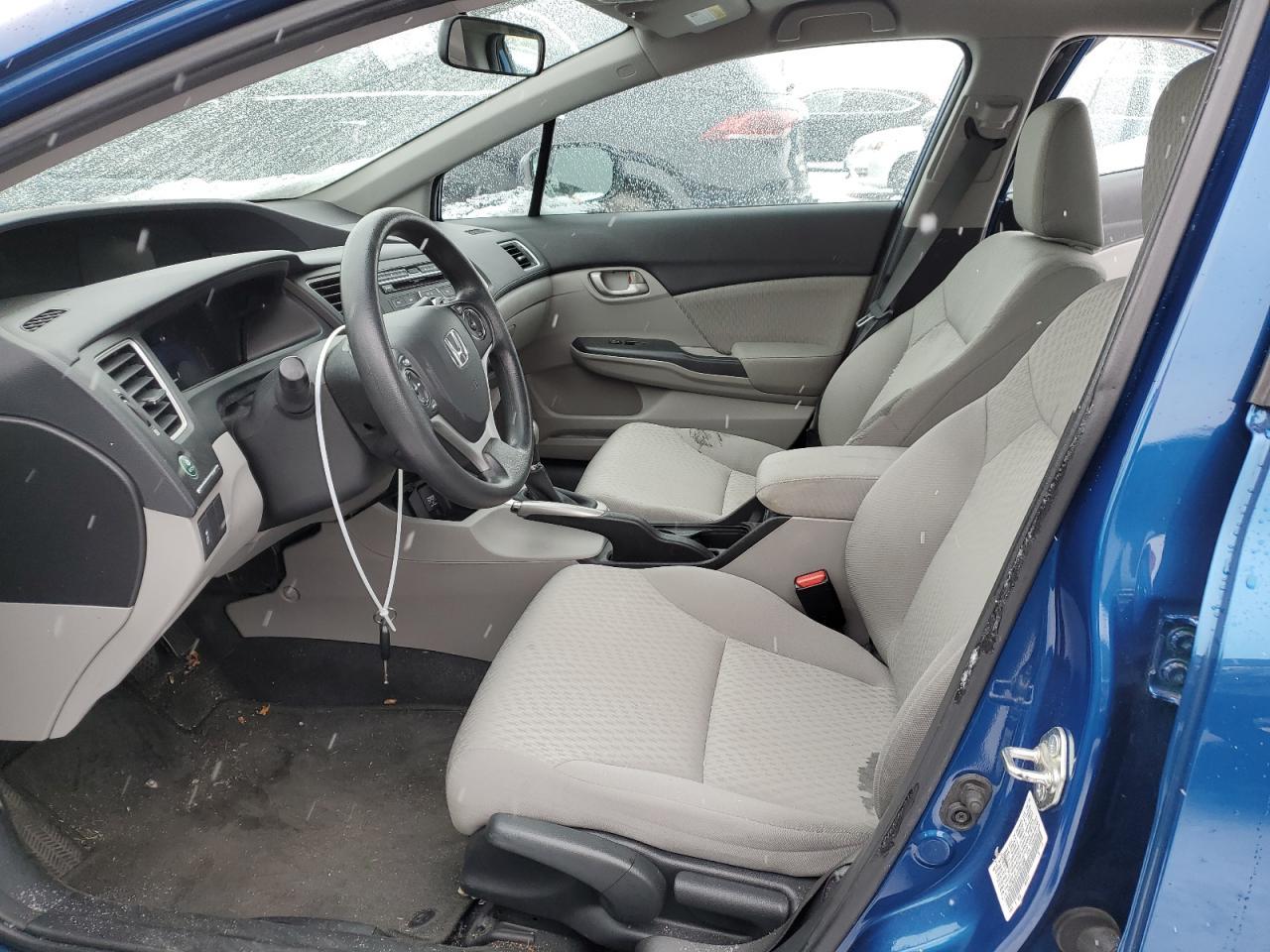 2015 HONDA CIVIC LX - Фото 7