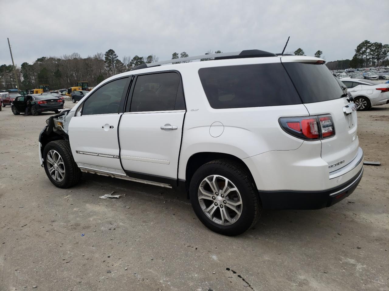 2016 GMC ACADIA SLT - Image 2