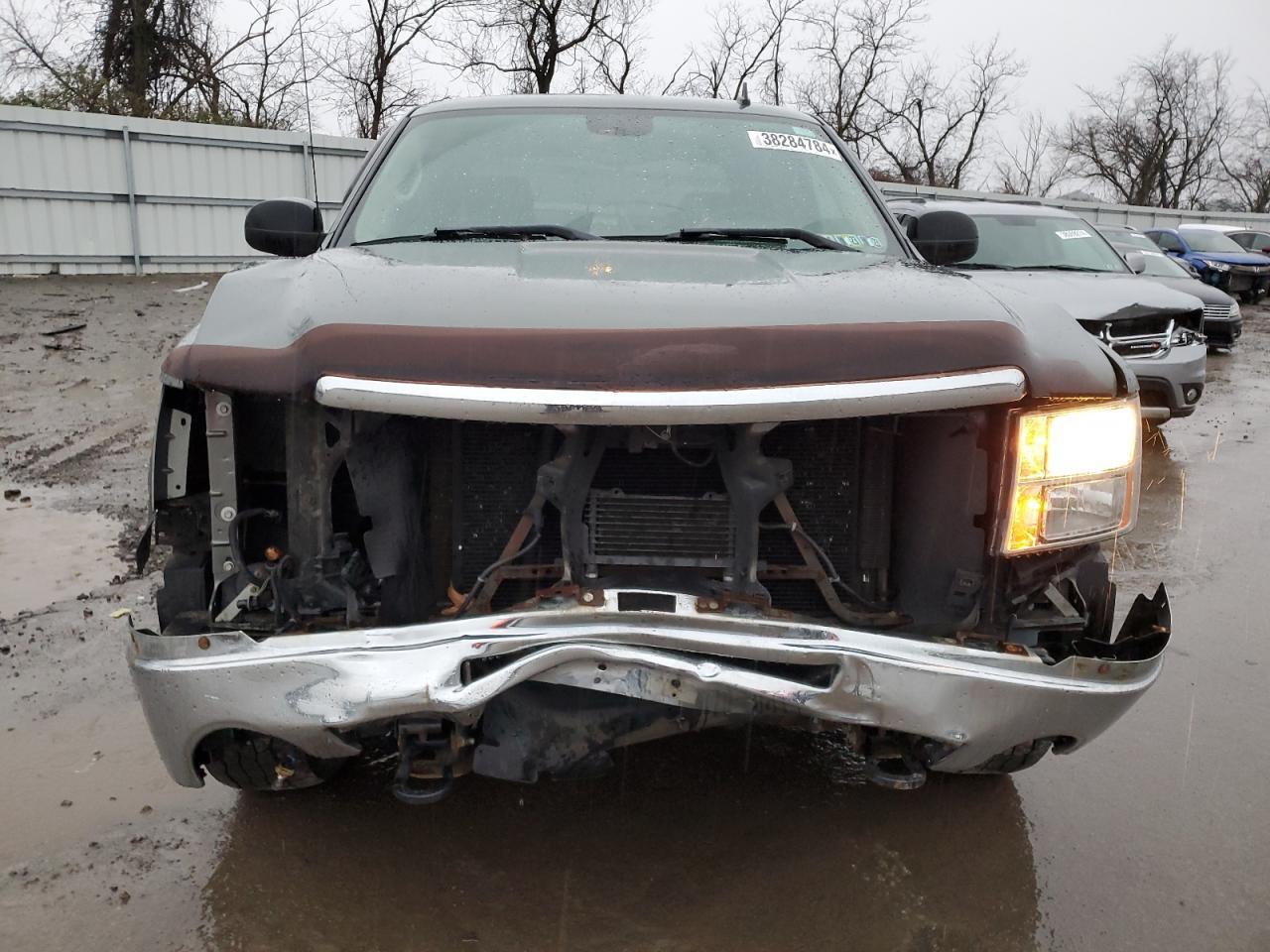 2011 GMC SIERRA K15 - Image 5