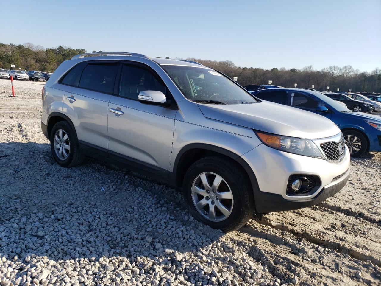 2012 KIA SORENTO BA - Image 4