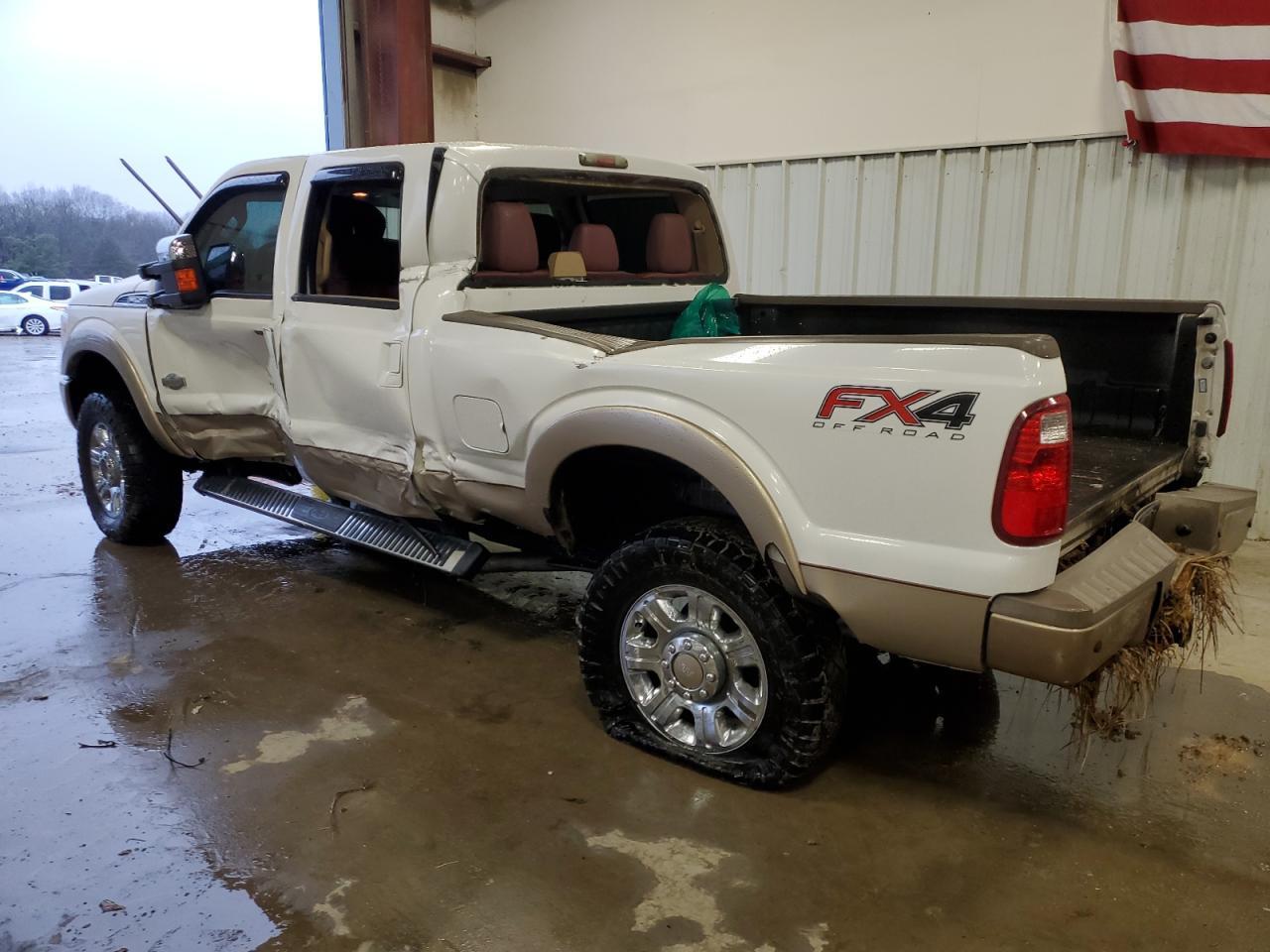 2012 FORD F250 SUPER - Фото 2
