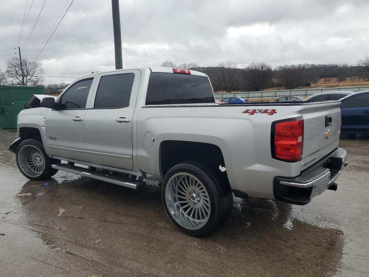 2018 CHEVROLET SILVERADO - Image 2