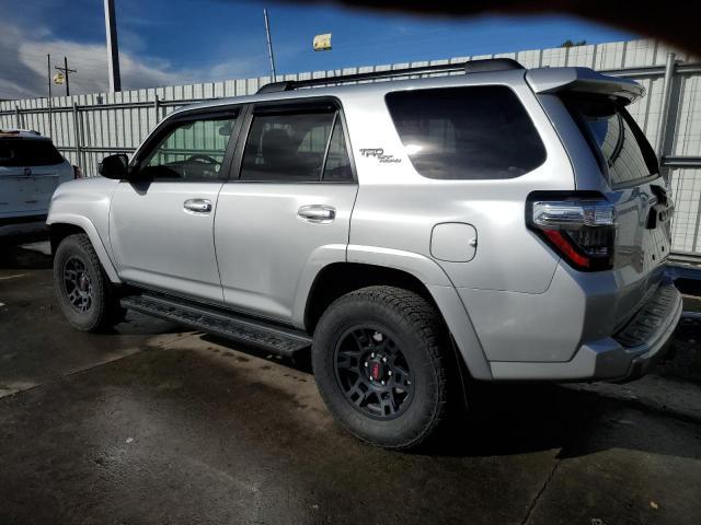 2019 Toyota 4Runner Sr5 - Image 2