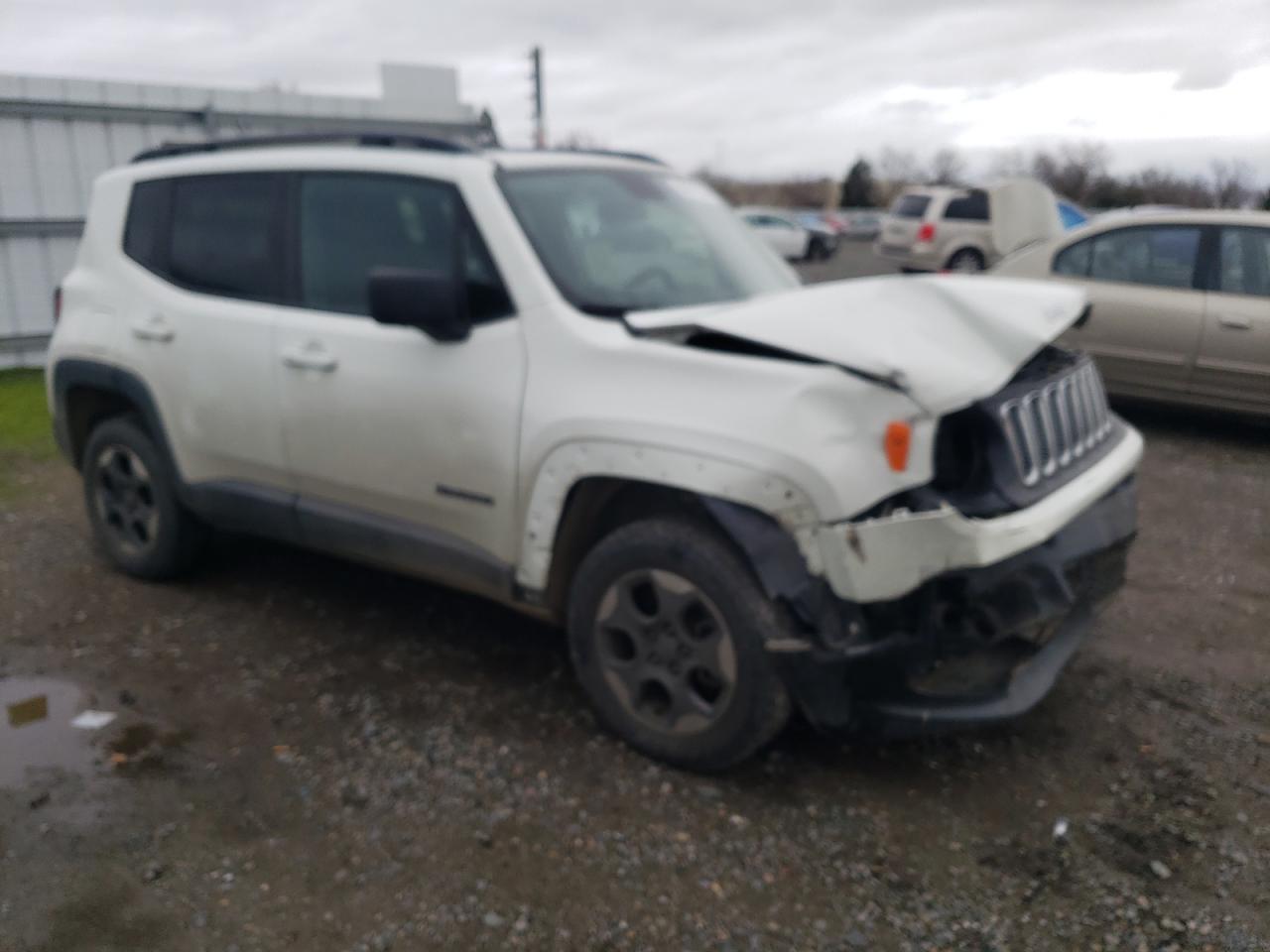 2017 JEEP RENEGADE S - Image 4