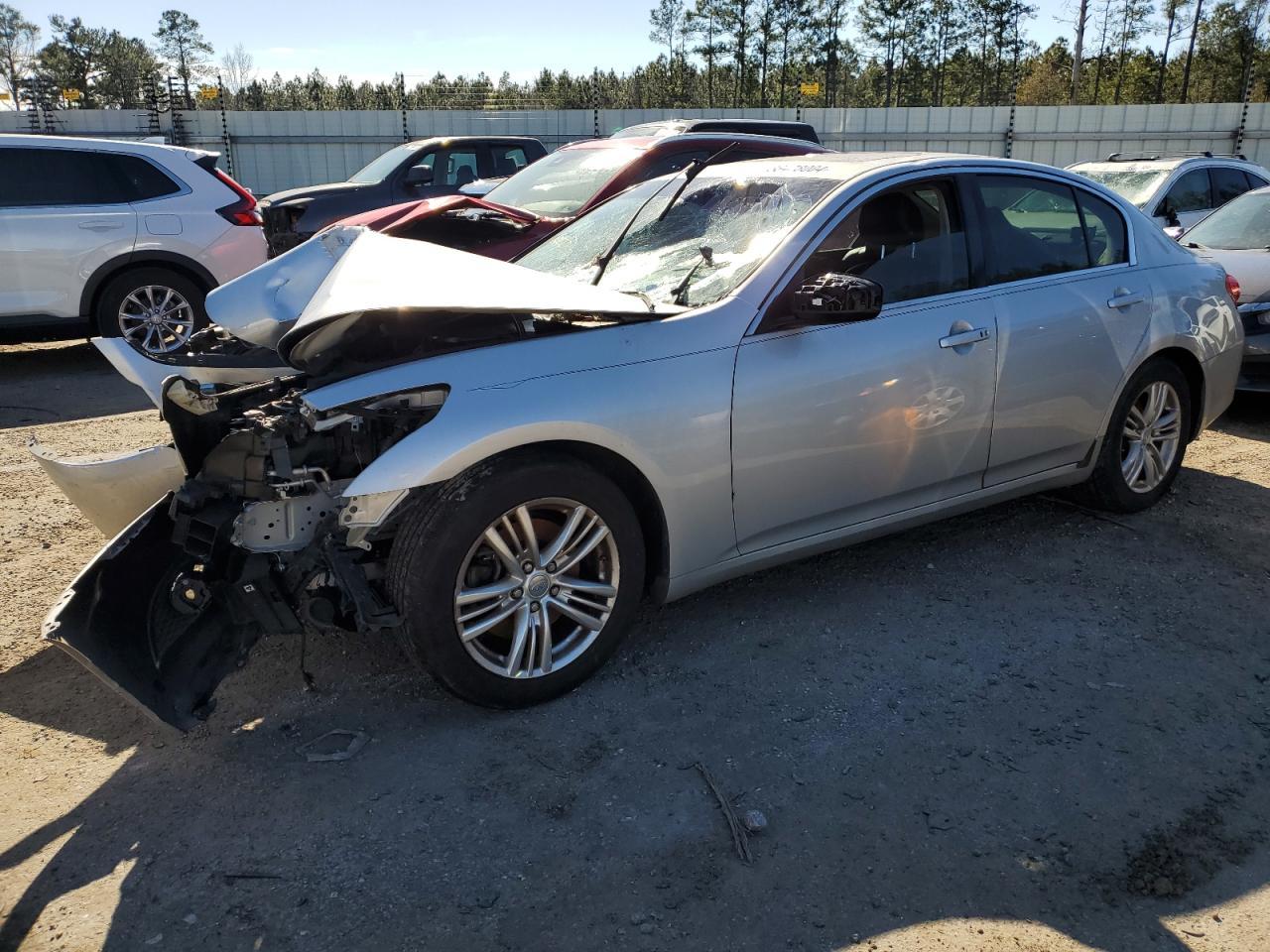 2011 INFINITI G37 BASE