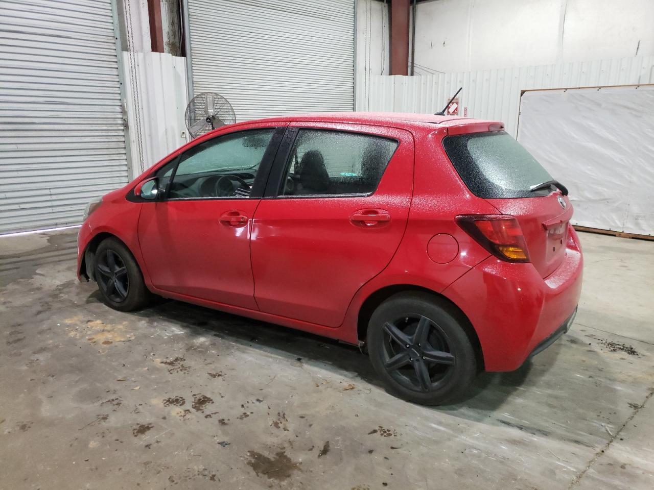 2015 TOYOTA YARIS - Фото 2